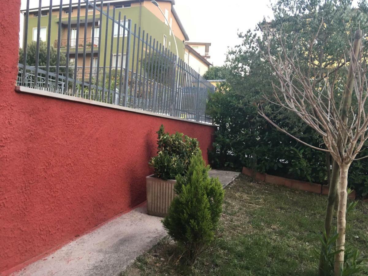 Bed & Breakfast La Rosa Rossa Cagli Buitenkant foto